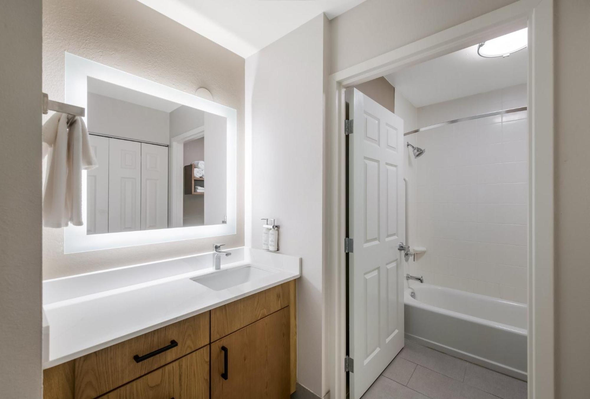 Staybridge Suites Chesapeake-Virginia Beach By Ihg Buitenkant foto