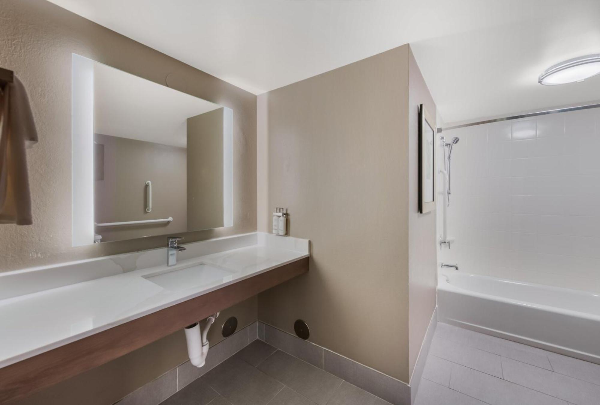 Staybridge Suites Chesapeake-Virginia Beach By Ihg Buitenkant foto